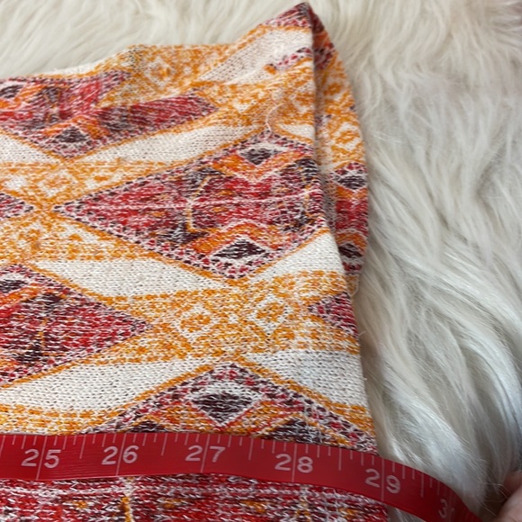 Signature 1 Studio Diamond Pattern Sweater - Picture 8 of 8